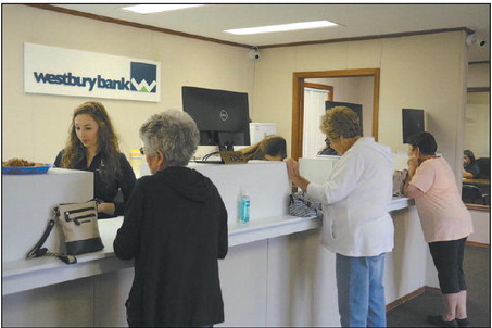 Westbury Bank Opens Temporary Branch